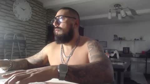 Snapshot of edgarram83 chatting on 11-16-25, 07:47 edgarram83 online show from 11-16-25, 07:47