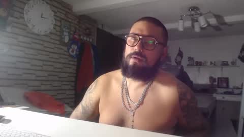 Snapshot of edgarram83 chatting on 11-20-25, 06:13 edgarram83 online show from 11-20-25, 06:13