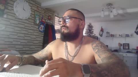 Snapshot of edgarram83 chatting on 11-22-25, 09:58 edgarram83 online show from 11-22-25, 09:58