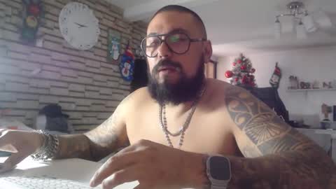 Snapshot of edgarram83 chatting on 12-13-25, 08:47 edgarram83 online show from 12-13-25, 08:47