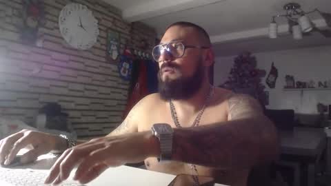 Snapshot of edgarram83 chatting on 12-14-25, 09:58 edgarram83 online show from 12-14-25, 09:58