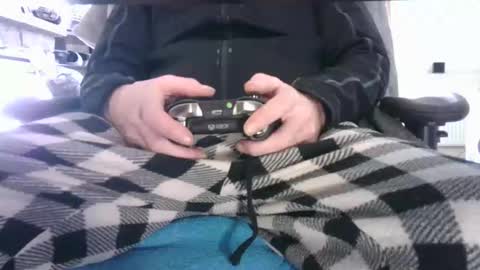 Snapshot of edged_biker chatting on 11-22-25, 11:31 edged biker online show from 11-22-25, 11:31