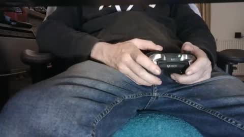 Snapshot of edged_biker chatting on 02-10-26, 10:58 edged biker online show from 02-10-26, 10:58