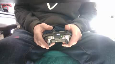 Snapshot of edged_biker chatting on 02-13-26, 11:28 edged biker online show from 02-13-26, 11:28