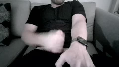 Snapshot of edgefund chatting on 06-17-26, 04:15 edgefund online show from 06-17-26, 04:15