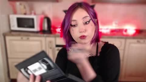 fickle demon made of clumps of matter online show from 03-02-25, 10:48