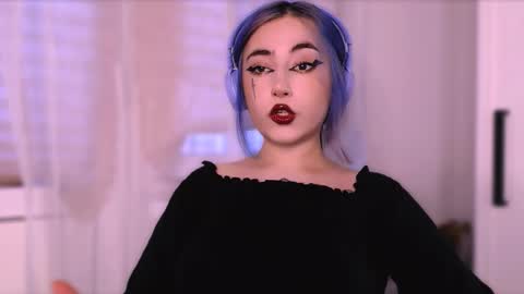 fickle demon made of clumps of matter online show from 09-15-25, 01:55