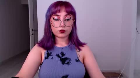 Snapshot of ediefris chatting on 02-14-26, 07:38 fickle demon made of clumps of matter online show from 02-14-26, 07:38