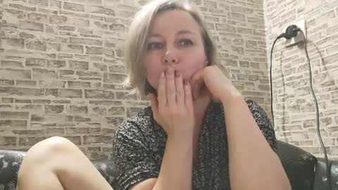 edithmanning online show from 12-13-24, 01:22