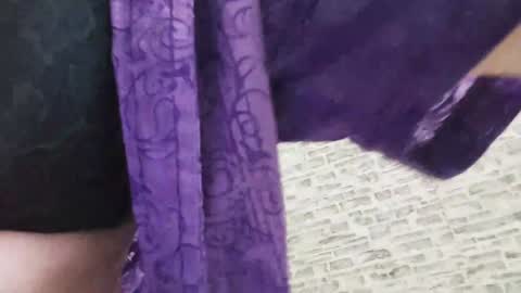 edithmanning online show from 12-16-24, 07:26