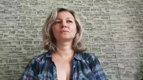 edithmanning online show from 09-10-25, 05:07