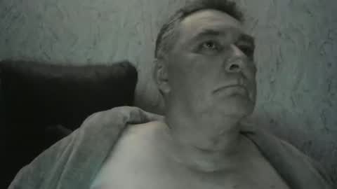 Snapshot of edje59a chatting on 11-11-25, 11:38 Eddy online show from 11-11-25, 11:38