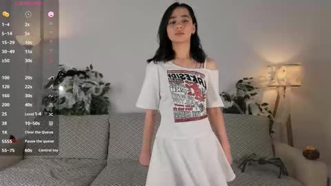 Nikki online show from 10-30-25, 01:18