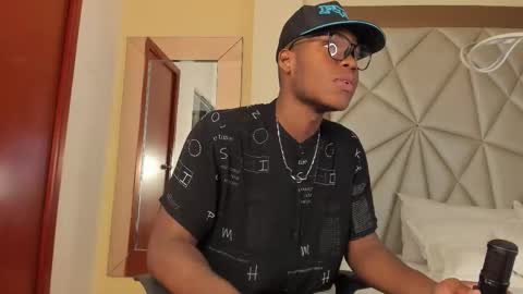 Edmund Falker online show from 09-25-25, 07:39