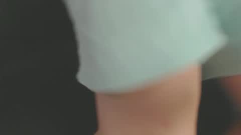 ednacrazy_2 online show from 10-23-25, 04:01