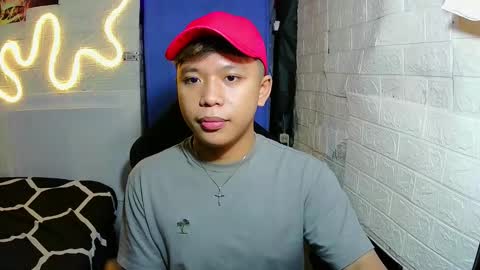 urasian chub online show from 12-19-25, 02:18