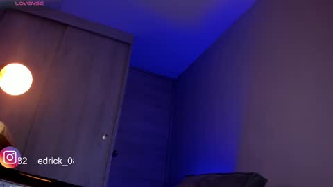 Snapshot of edrick_walton chatting on 02-28-25, 10:20 edrick online show from 02-28-25, 10:20