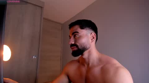 Snapshot of edrick_walton chatting on 03-03-25, 01:31 edrick online show from 03-03-25, 01:31