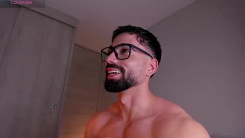 Snapshot of edrick_walton chatting on 03-12-25, 12:04 edrick online show from 03-12-25, 12:04