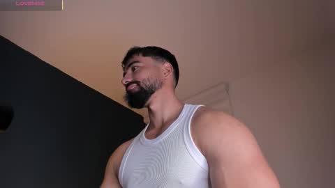 Snapshot of edrick_walton chatting on 10-15-25, 10:26 edrick online show from 10-15-25, 10:26