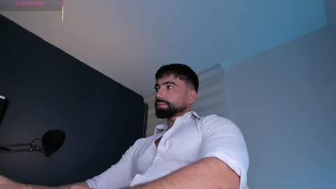 Snapshot of edrick_walton chatting on 10-25-25, 12:02 edrick online show from 10-25-25, 12:02