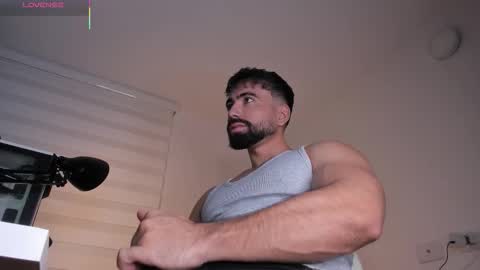 Snapshot of edrick_walton chatting on 11-05-25, 11:10 edrick online show from 11-05-25, 11:10