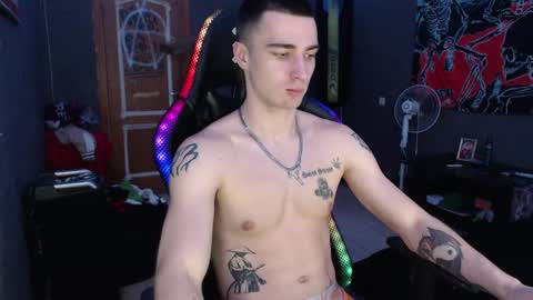 Snapshot of eduard_loveee chatting on 02-02-25, 11:51 Eduar online show from 02-02-25, 11:51