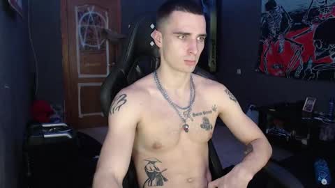 Snapshot of eduard_loveee chatting on 11-10-25, 03:44 Eduar online show from 11-10-25, 03:44