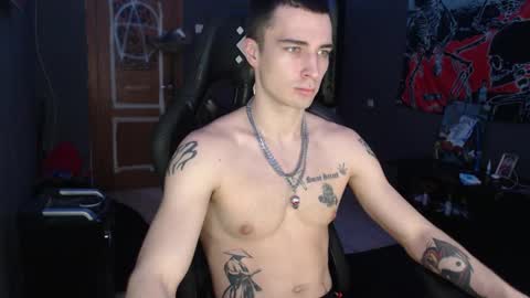Snapshot of eduard_loveee chatting on 12-20-25, 04:36 Eduar online show from 12-20-25, 04:36
