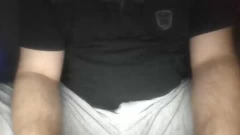 Snapshot of edw963 chatting on 11-12-25, 04:07 edw963 online show from 11-12-25, 04:07