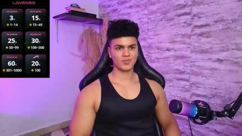 EDWARD CLARCK online show from 10-19-25, 05:41