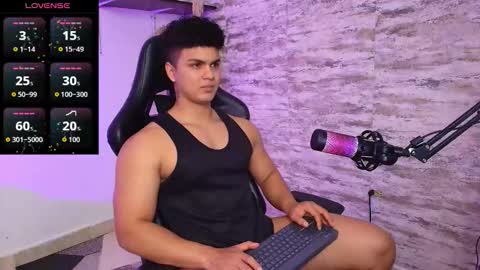 EDWARD CLARCK online show from 10-27-25, 04:22