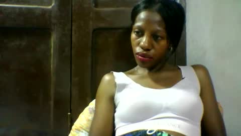 edwige770943 online show from 04-29-26, 05:41
