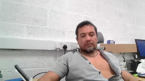 EdM online show from 04-28-26, 07:57