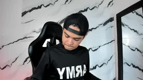 edy online show from 04-28-26, 03:33