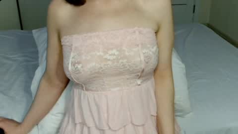 Snapshot of eelena4kiss chatting on 05-12-26, 09:39 eelena4kiss online show from 05-12-26, 09:39