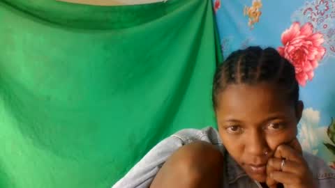 eericca online show from 07-21-26, 06:43
