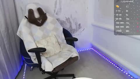 Daniel and Alex online show from 03-04-25, 06:37