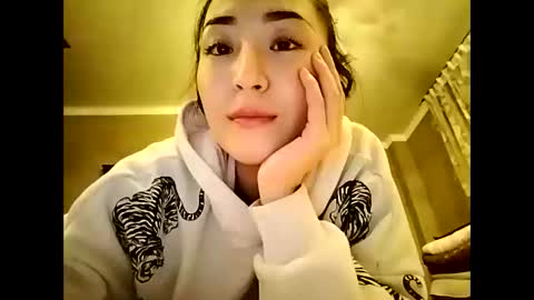 Effy online show from 12-11-24, 12:34