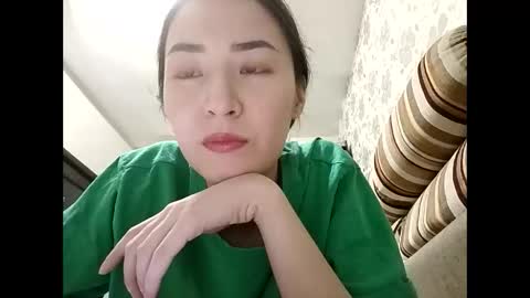 Effy online show from 01-14-25, 10:34