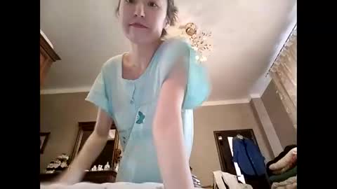 Effy online show from 01-27-25, 11:43