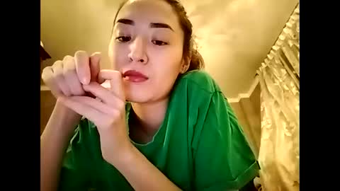 Effy online show from 03-01-25, 04:44