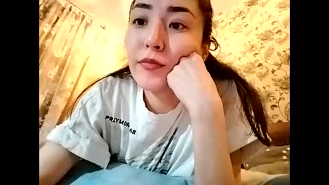 Effy online show from 10-13-25, 03:45