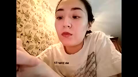 Effy online show from 10-20-25, 01:55