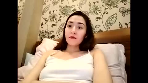 Effy online show from 01-08-26, 04:20