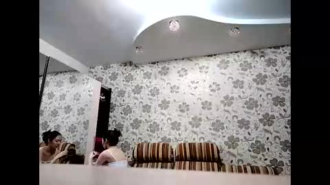 Effy online show from 01-16-26, 11:47