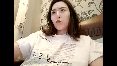 Effy online show from 04-25-26, 03:20