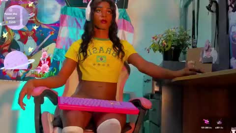 Snapshot of effy_marinn chatting on 09-10-25, 06:13 effy_marinn online show from 09-10-25, 06:13