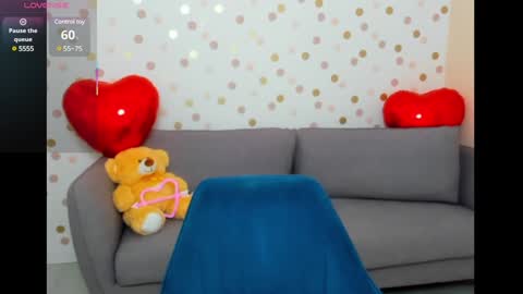 Effy online show from 01-24-25, 06:24