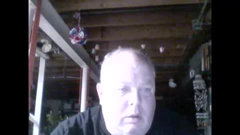 Snapshot of efriff chatting on 04-19-26, 09:30 efriff online show from 04-19-26, 09:30